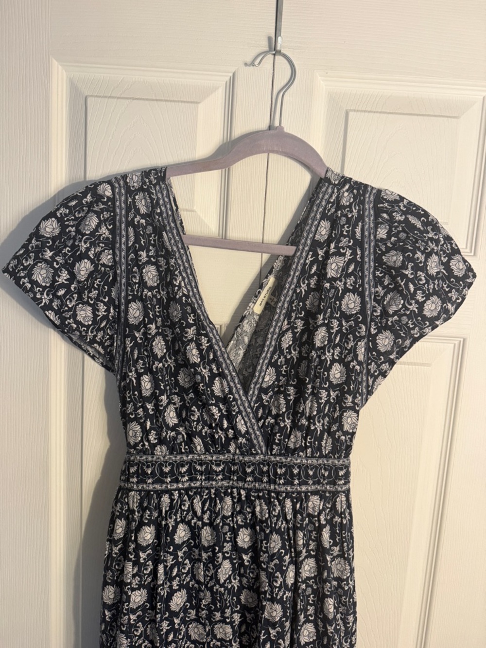 Max Studio maxi dress navy and white size small - Picture 2 of 8